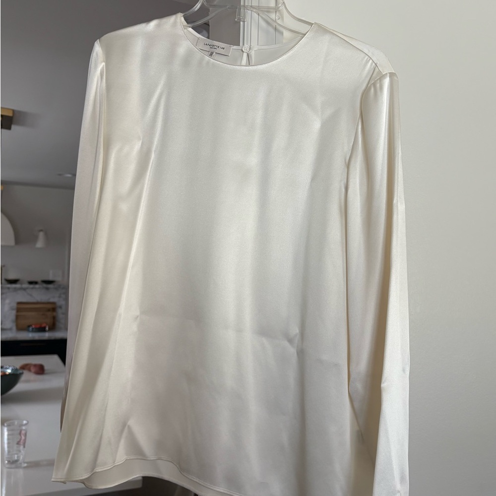 EUC Women’s Lafayette 148 cream size Large blouse